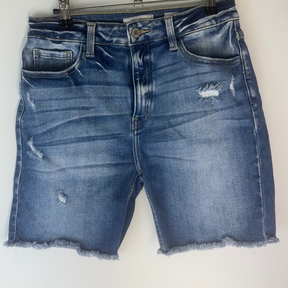 KANCAN SIGNATURE Kurvy Ultra High Stretch Short KANCAN SIGNATURE Size 28 - Picture 4 of 9